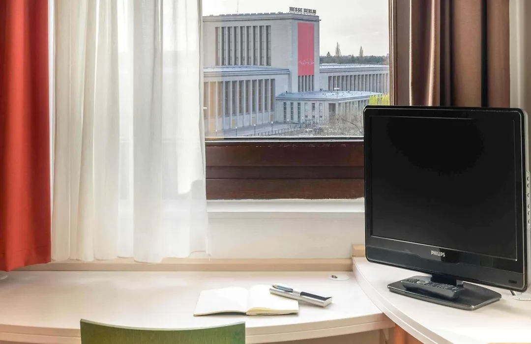 Ibis Berlin Messe-1